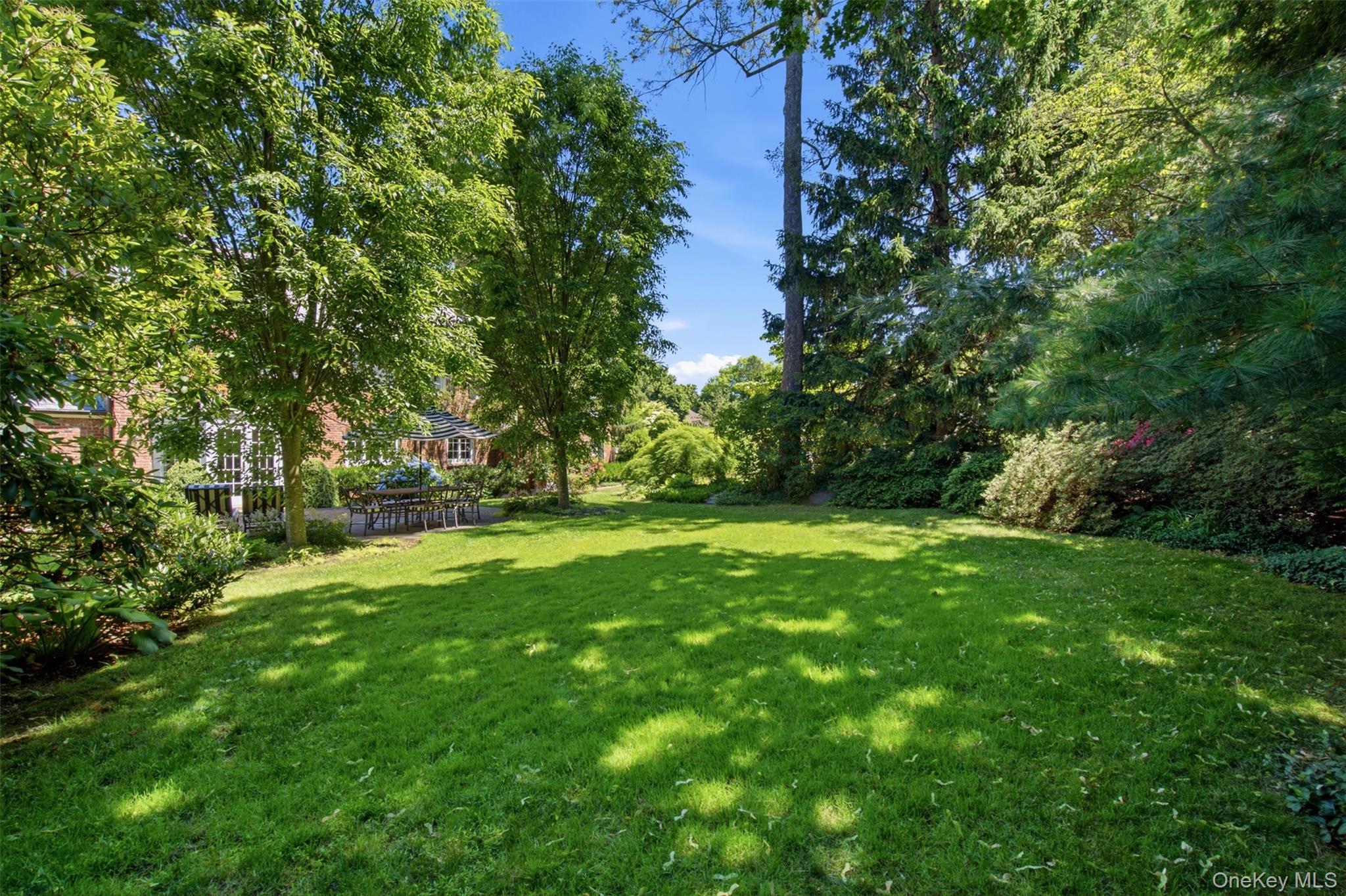 2 Saint Marks Place Property Photo 25