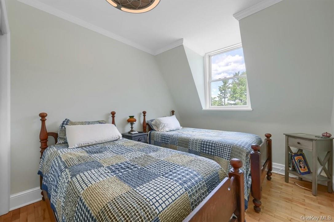 9 Echo Lane Property Photo 20