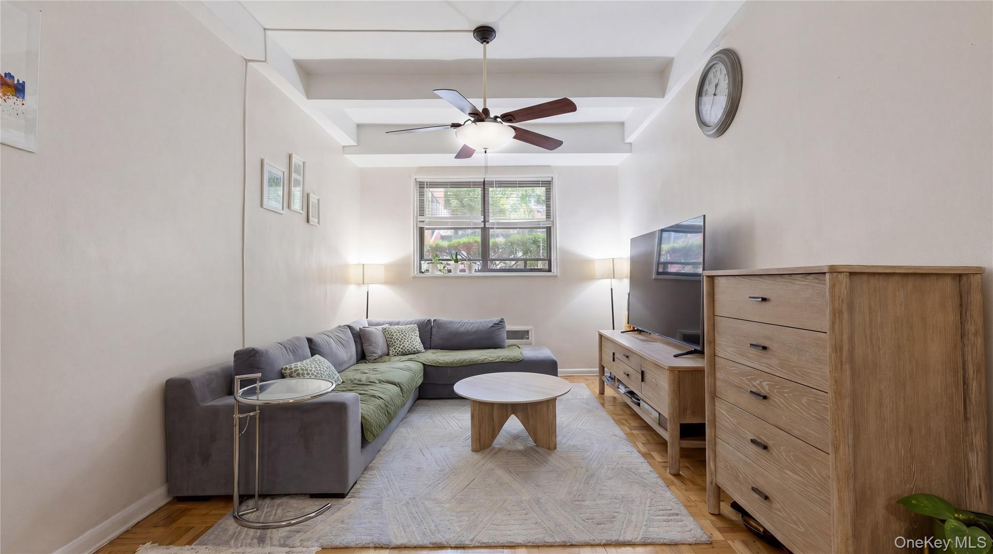 83-40 Austin Street 1S Property Photo 1