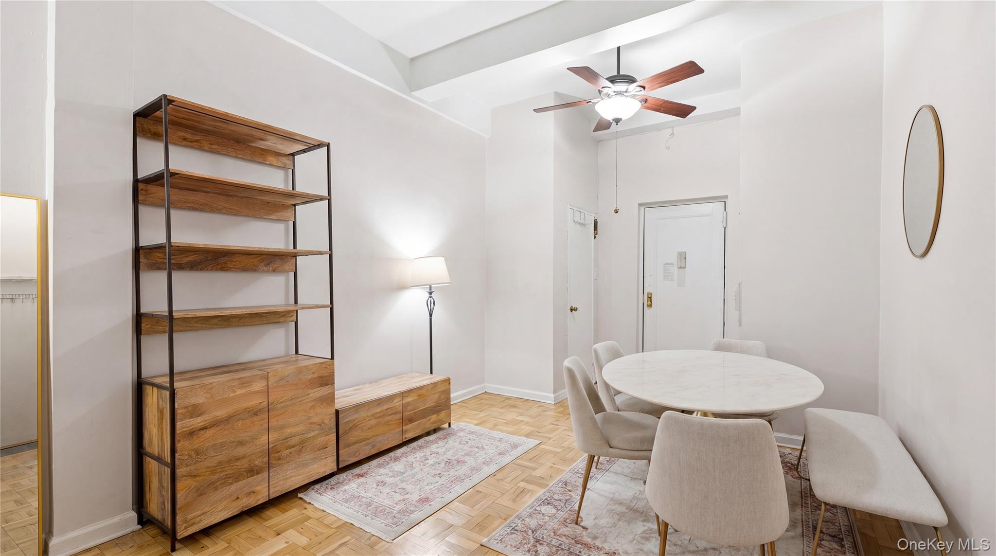 83-40 Austin Street 1s Property Photo 3