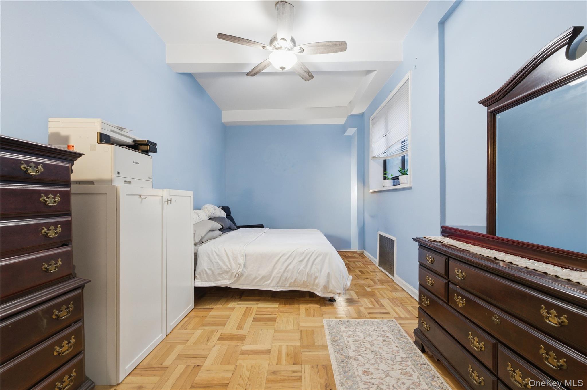 83-40 Austin Street 1s Property Photo 6
