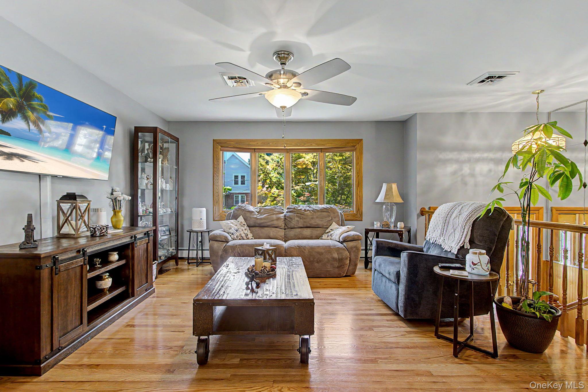 3 Van Wardt Place Property Photo 5