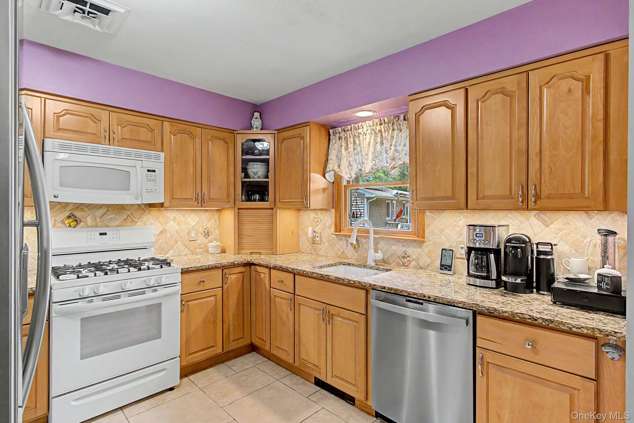 3 Van Wardt Place Property Photo 10