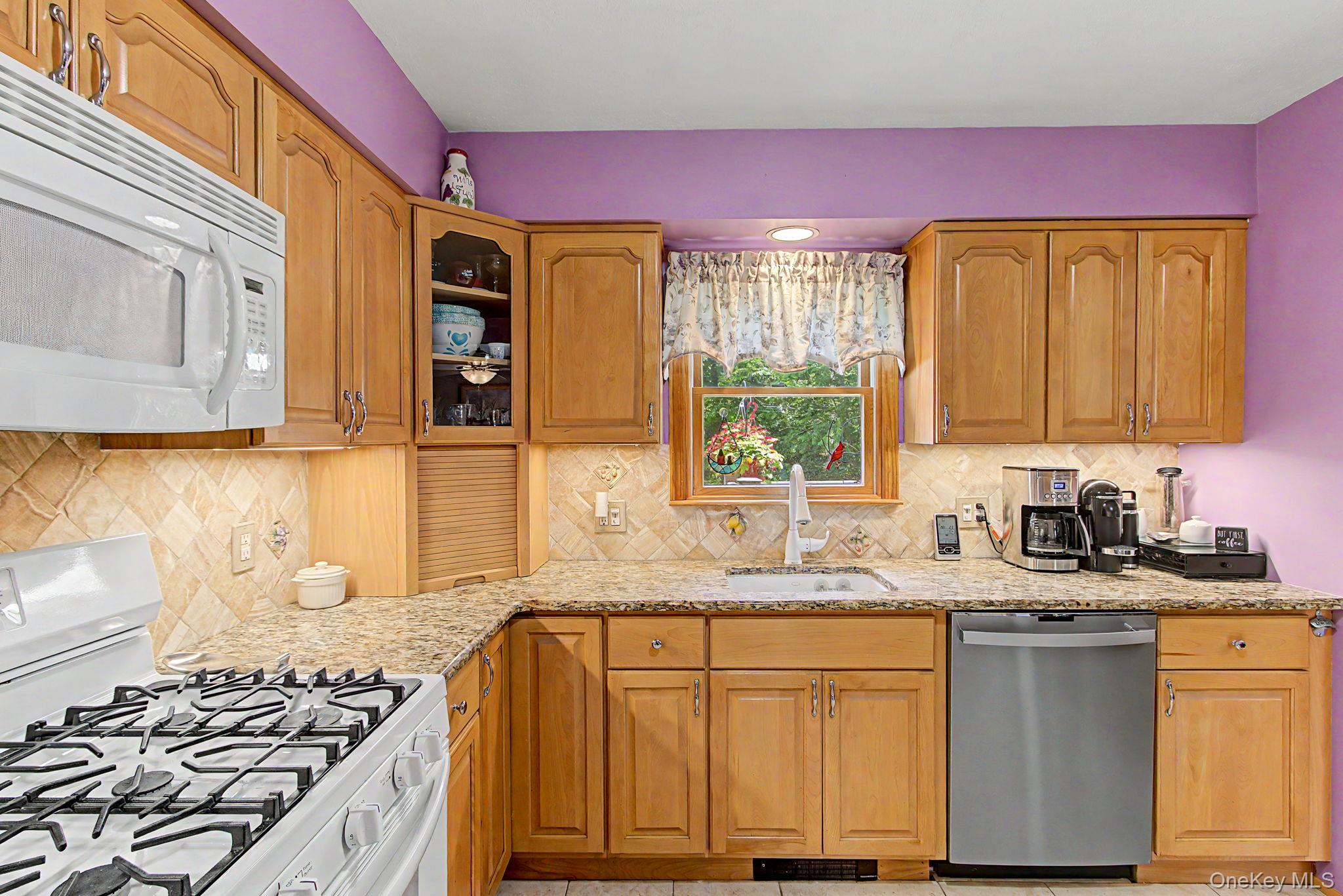 3 Van Wardt Place Property Photo 12