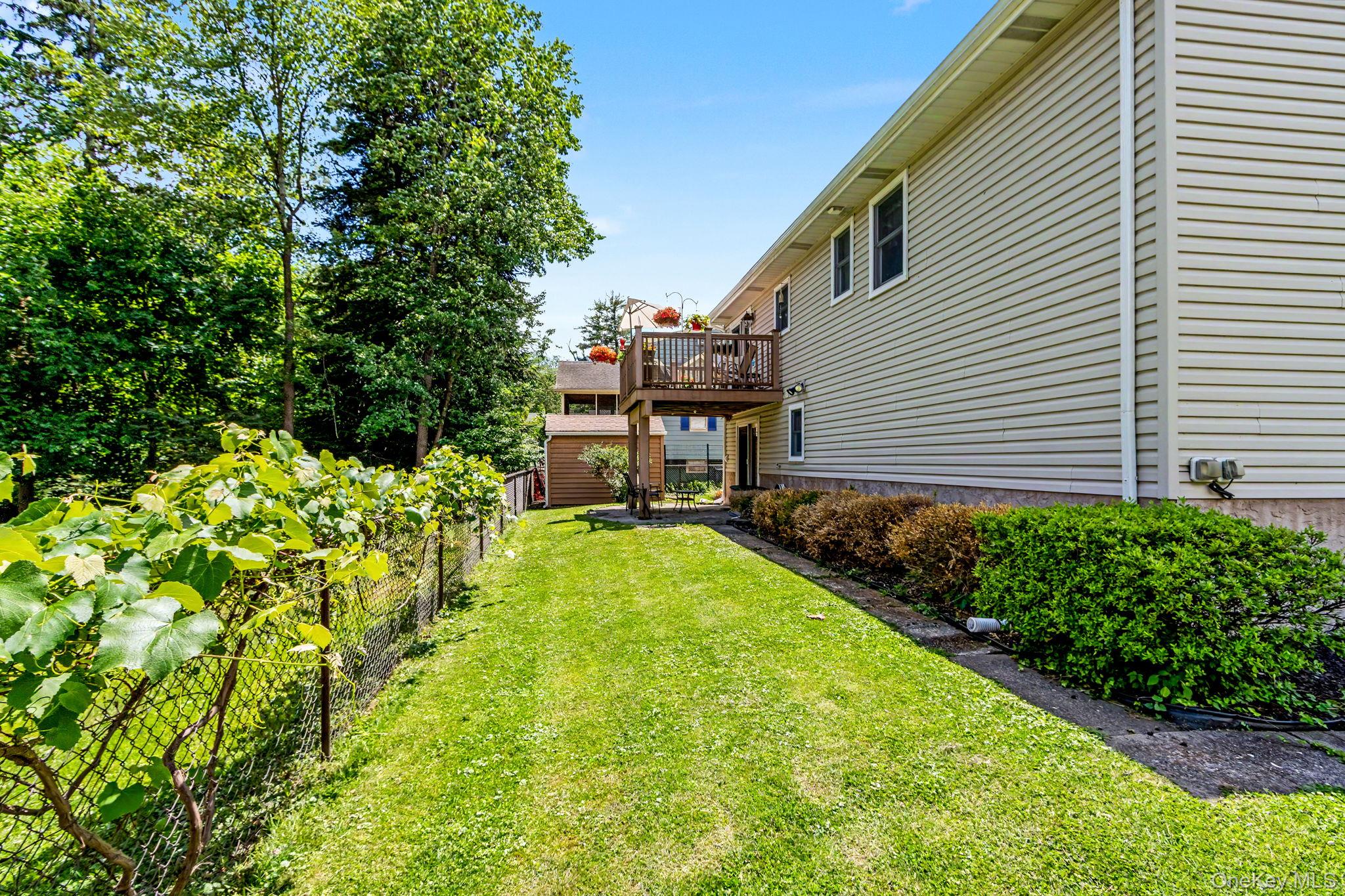 3 Van Wardt Place Property Photo 32