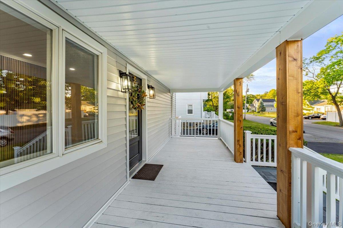 41 S Oregon Road Property Photo 2
