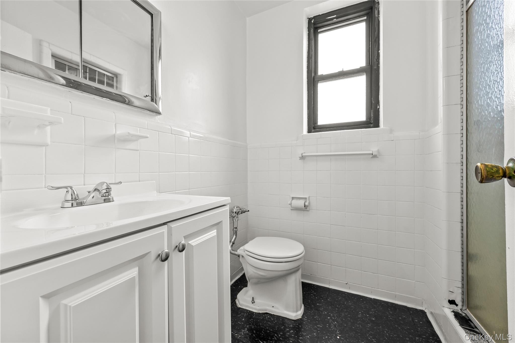 599 E 7th Street 5r Property Photo 13
