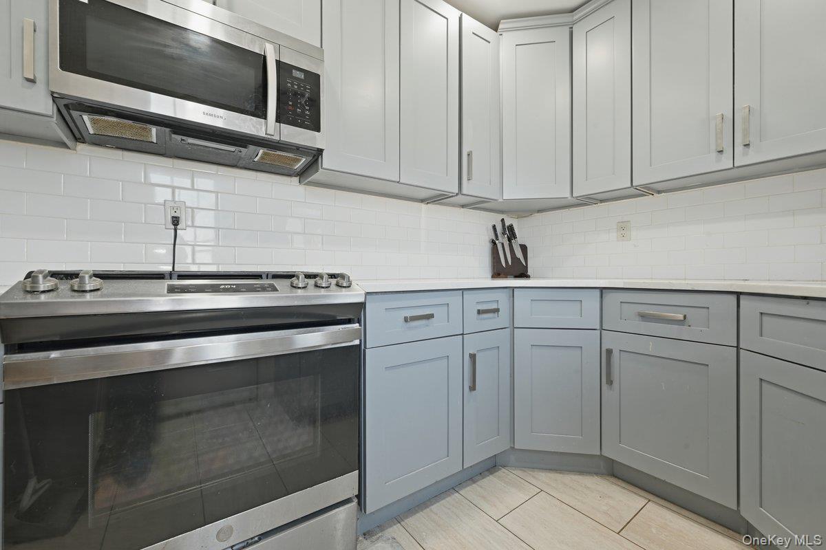 105 N Montague Street Property Photo 6