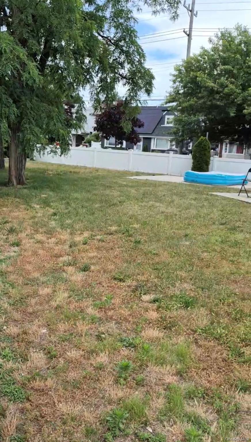 16 Pilot Street Property Photo 3