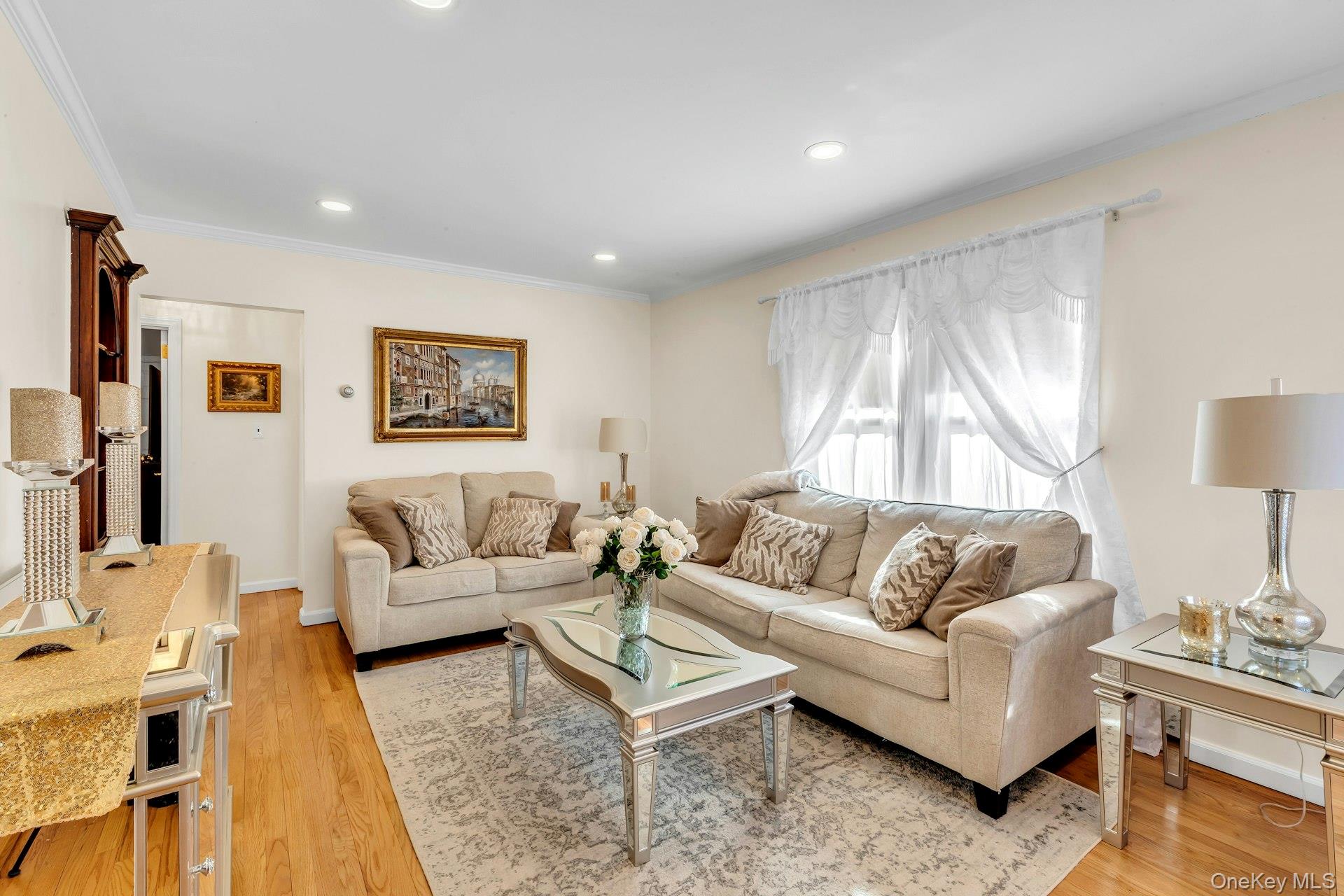 20 Law Street Property Photo 4
