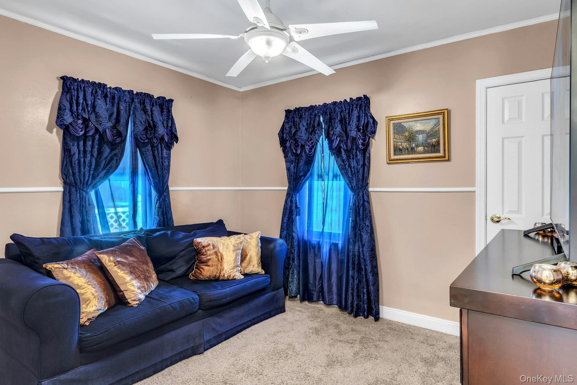 20 Law Street Property Photo 12