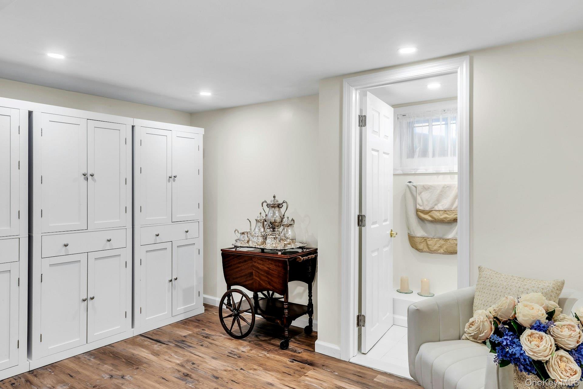 20 Law Street Property Photo 22
