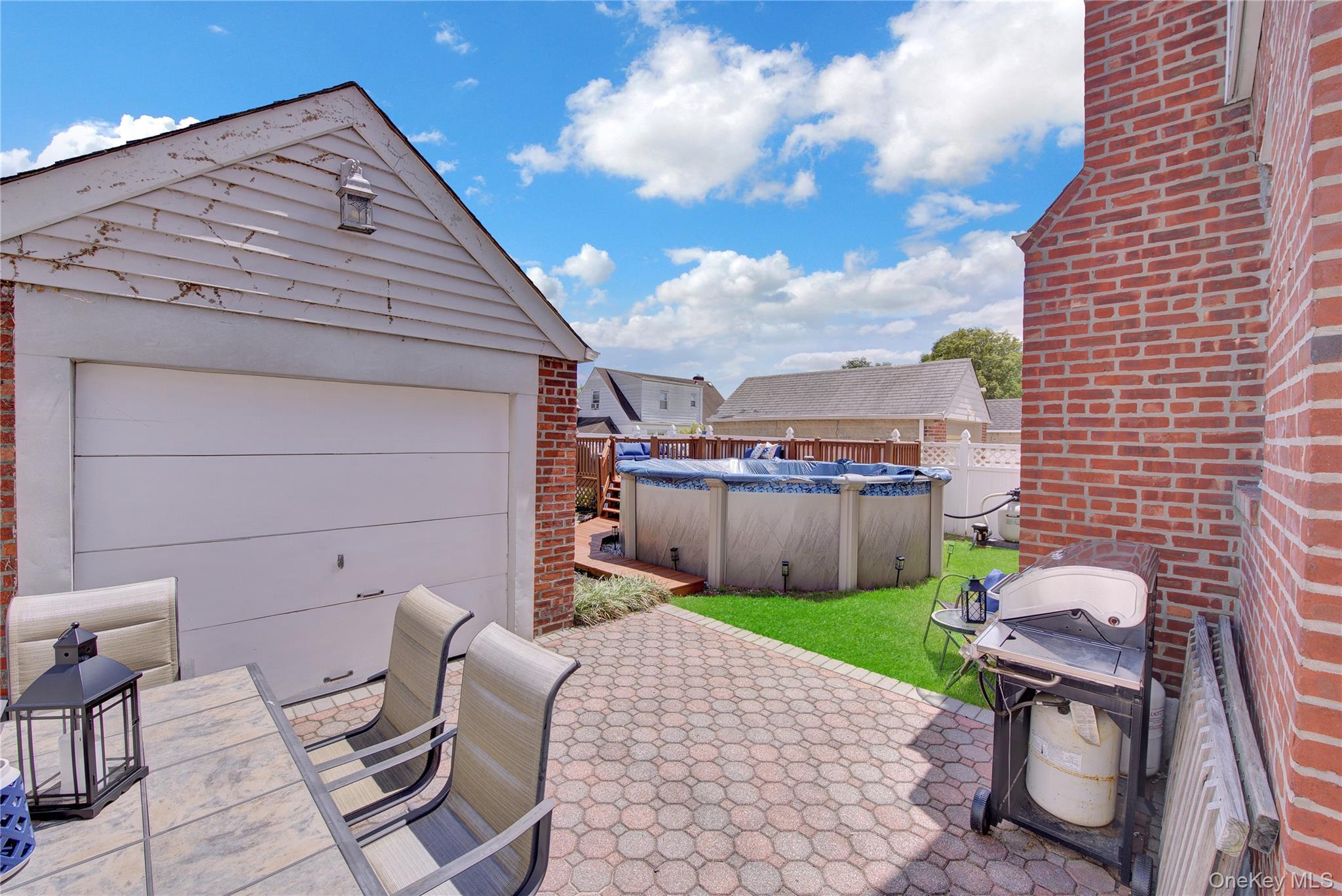 20 Law Street Property Photo 28