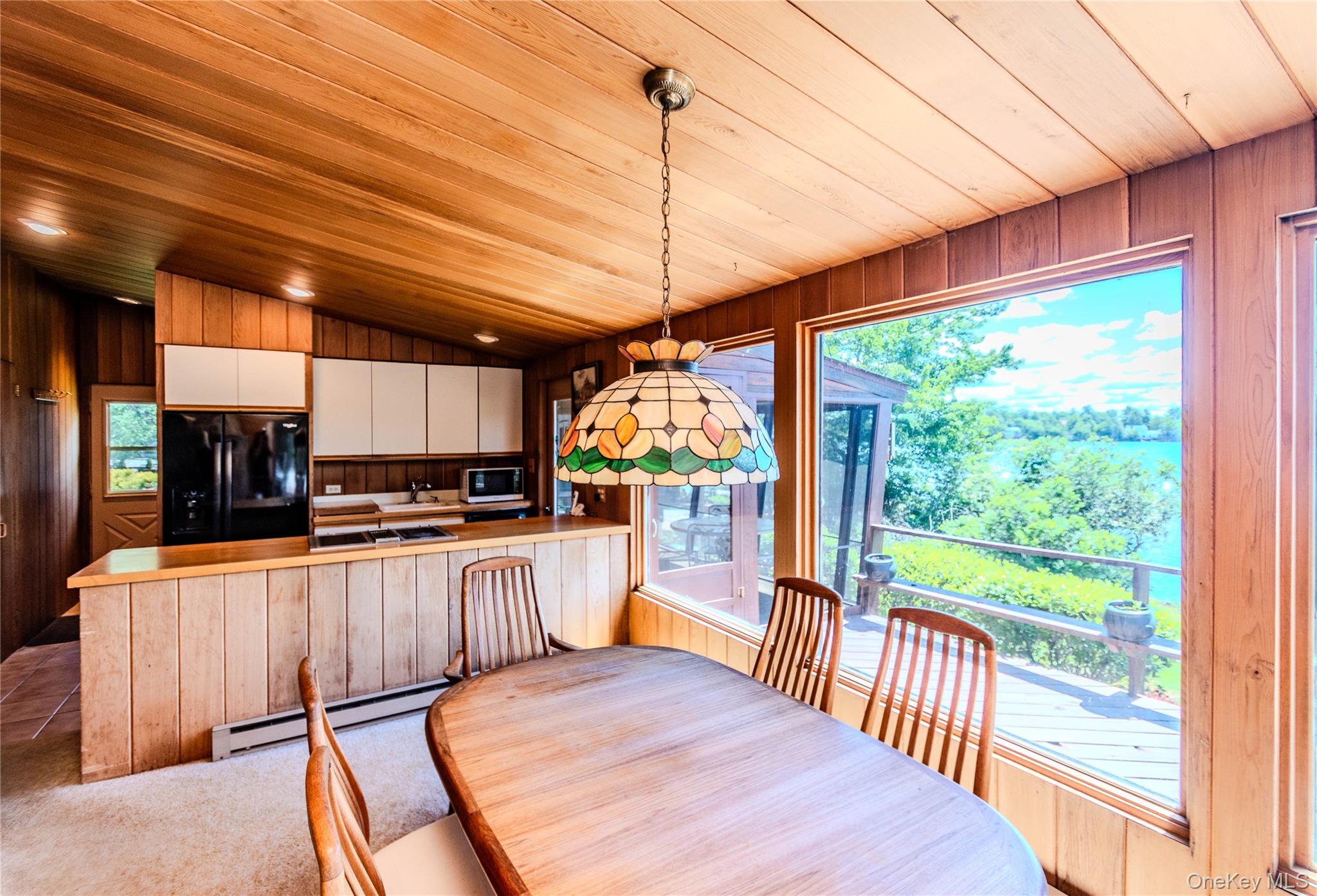 4154 W Shore Drive Property Photo 14