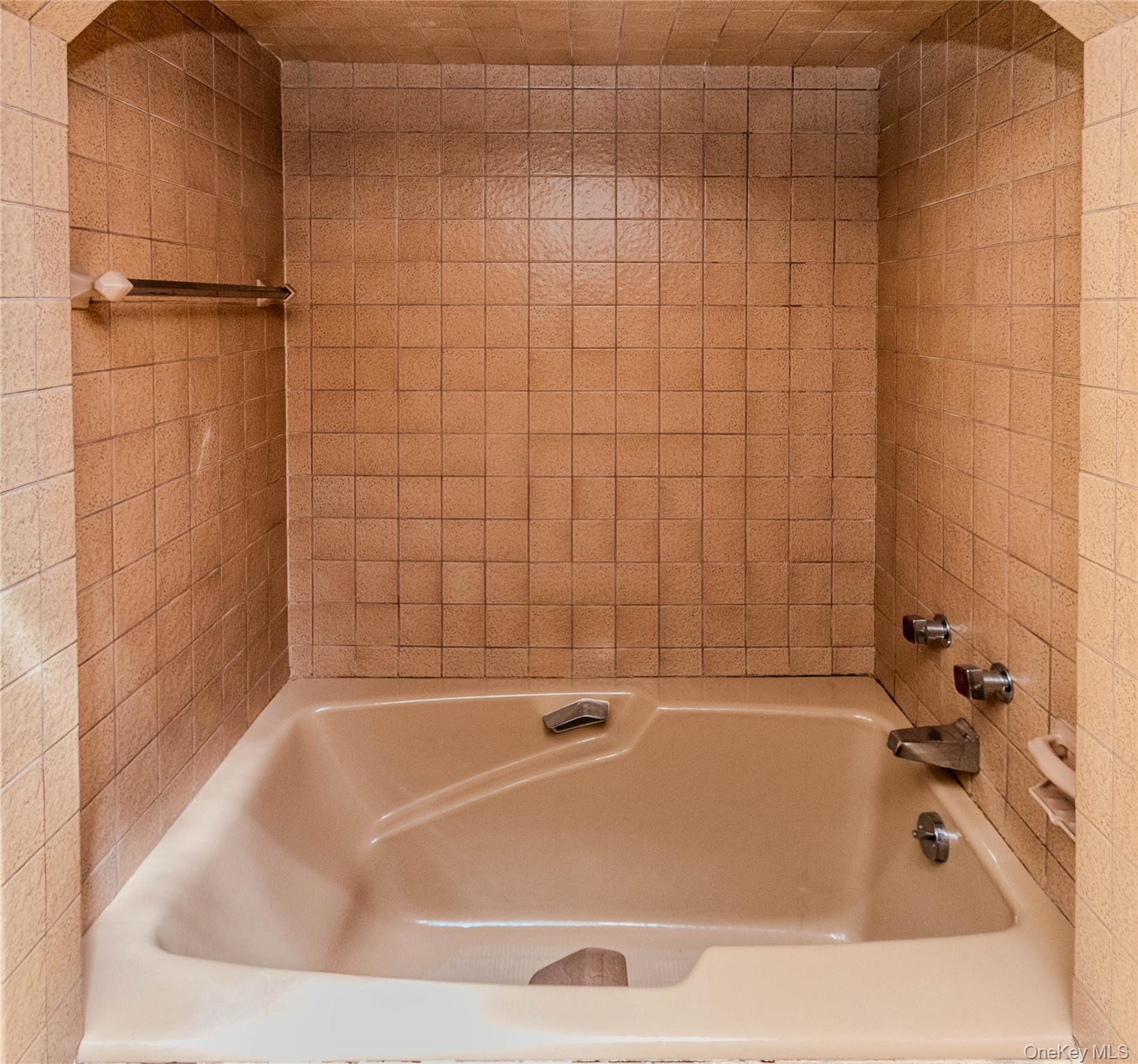 4154 W Shore Drive Property Photo 22