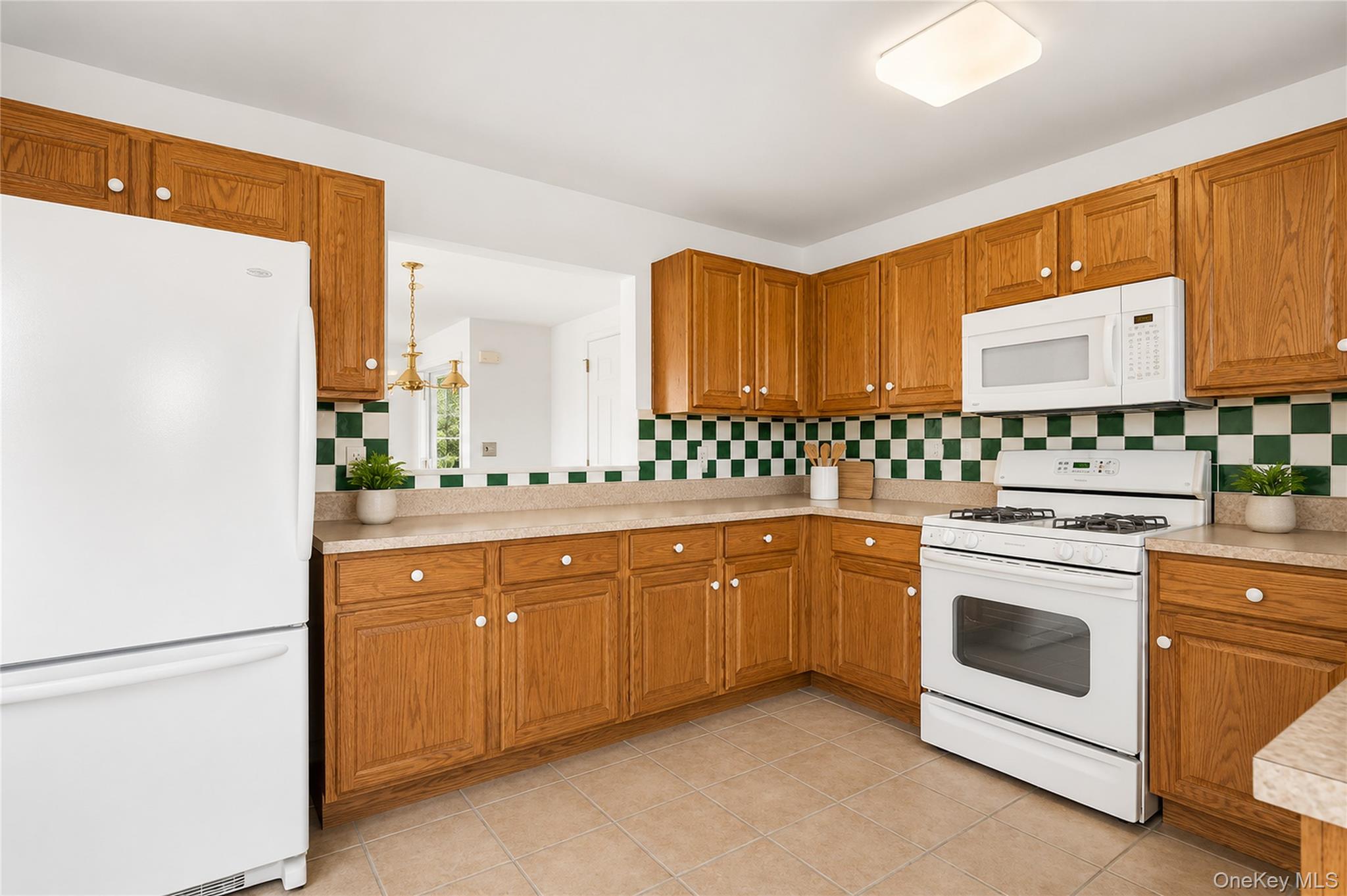 174 Adele Court Property Photo 17