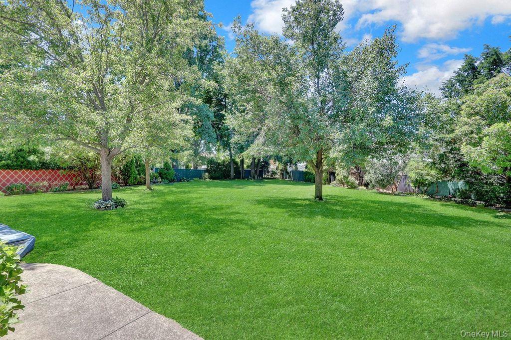 955 Cedar Court Property Photo 25