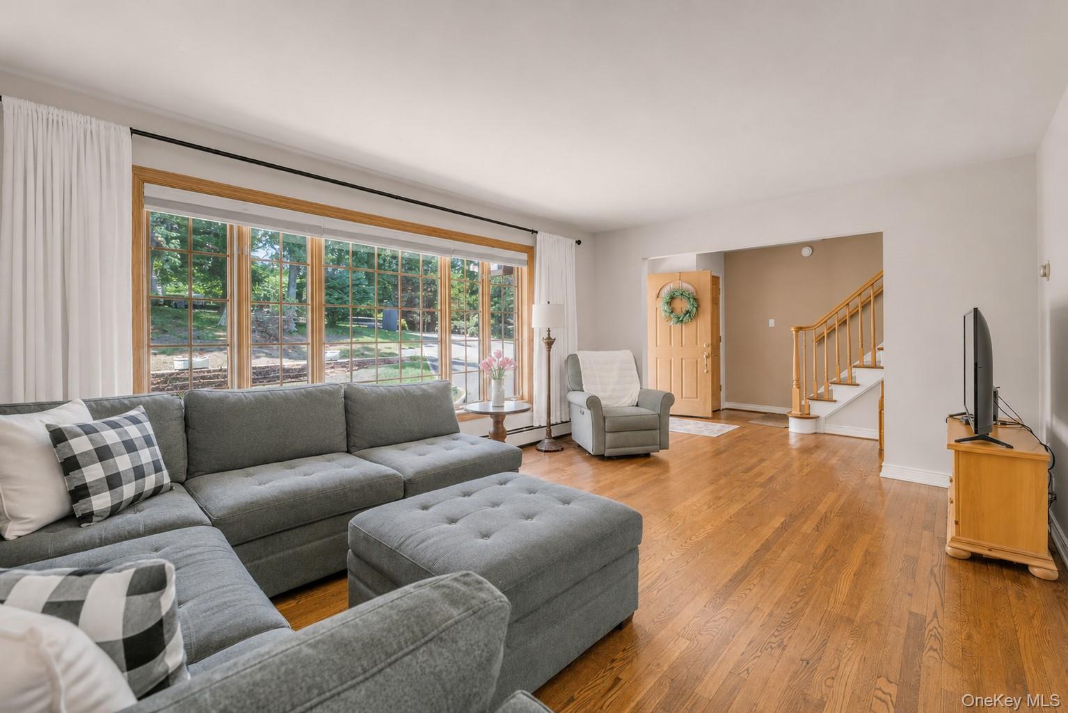 17 Broadview Avenue Property Photo 4
