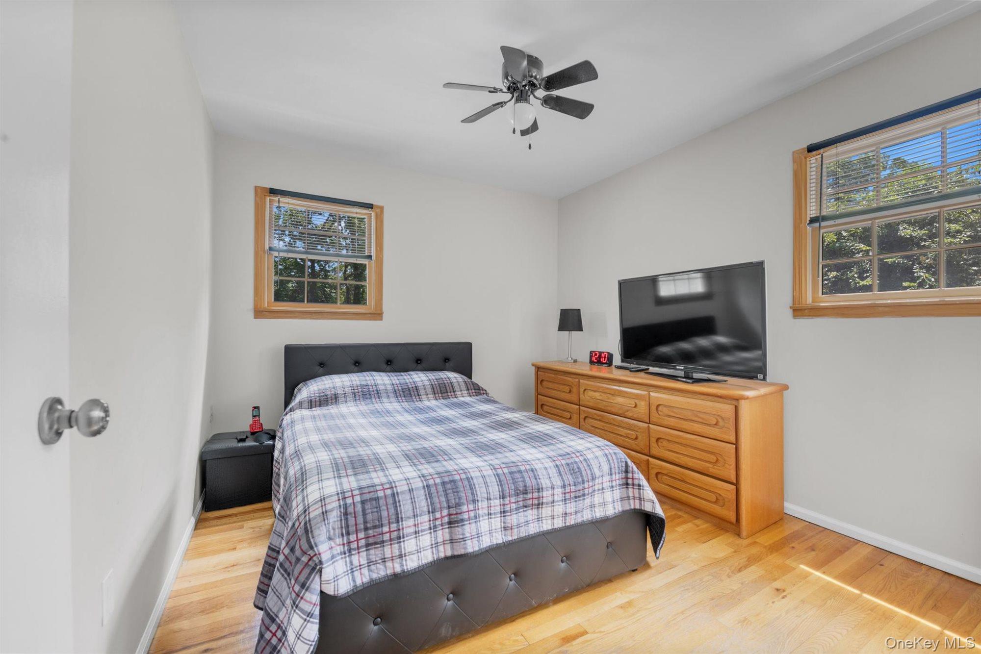 17 Broadview Avenue Property Photo 15