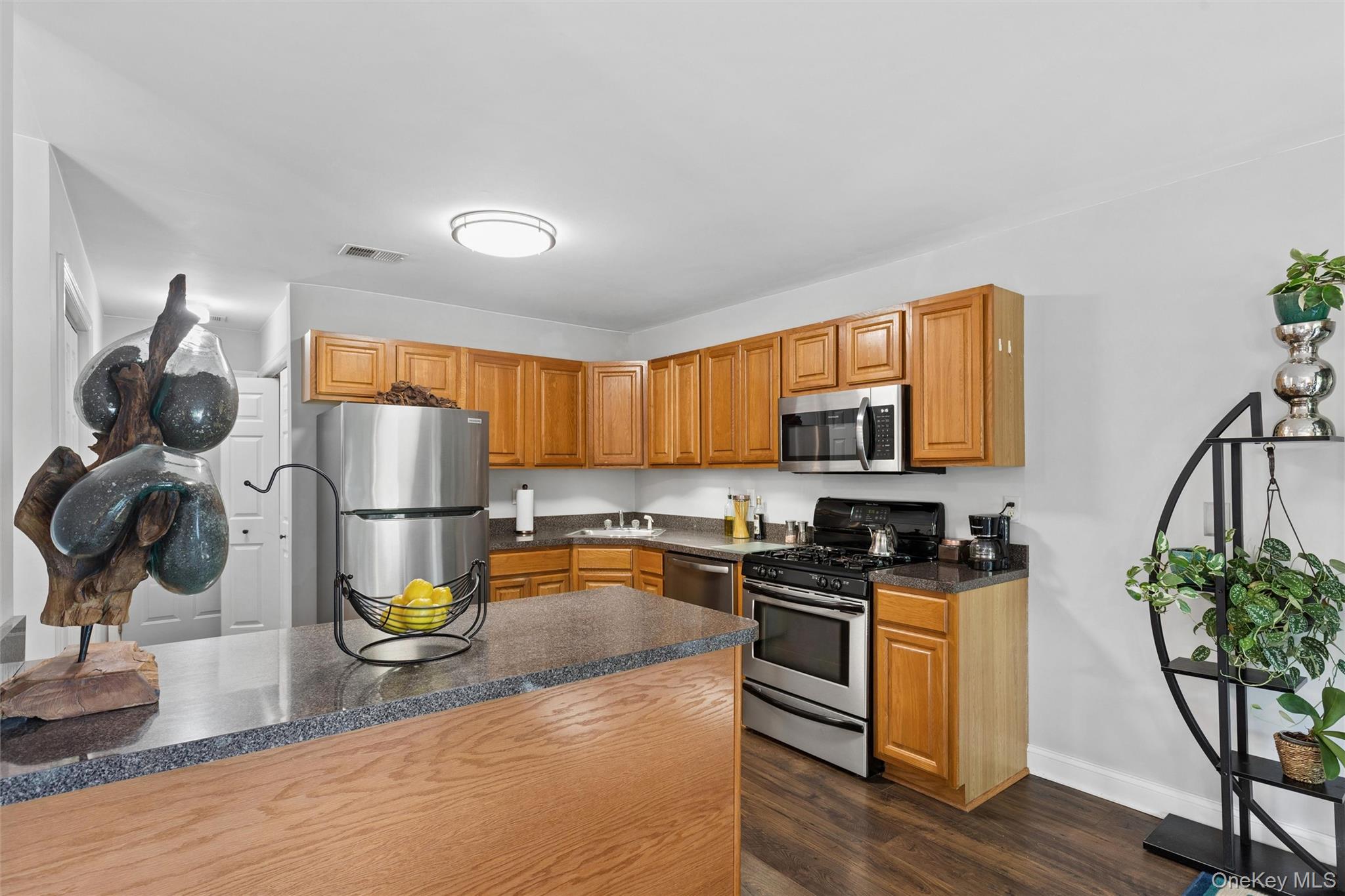 42 Blueberry Common Property Photo 15