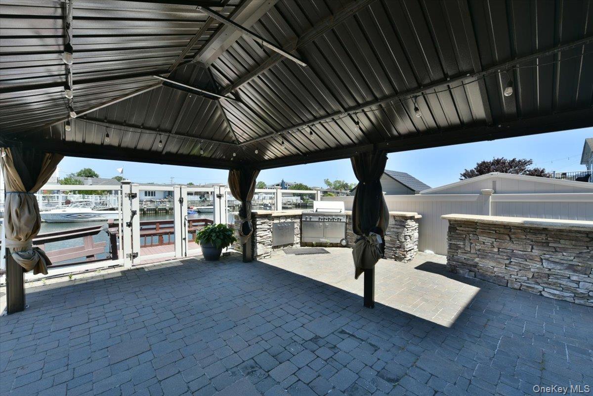 3510 Riverside Drive Property Photo 39