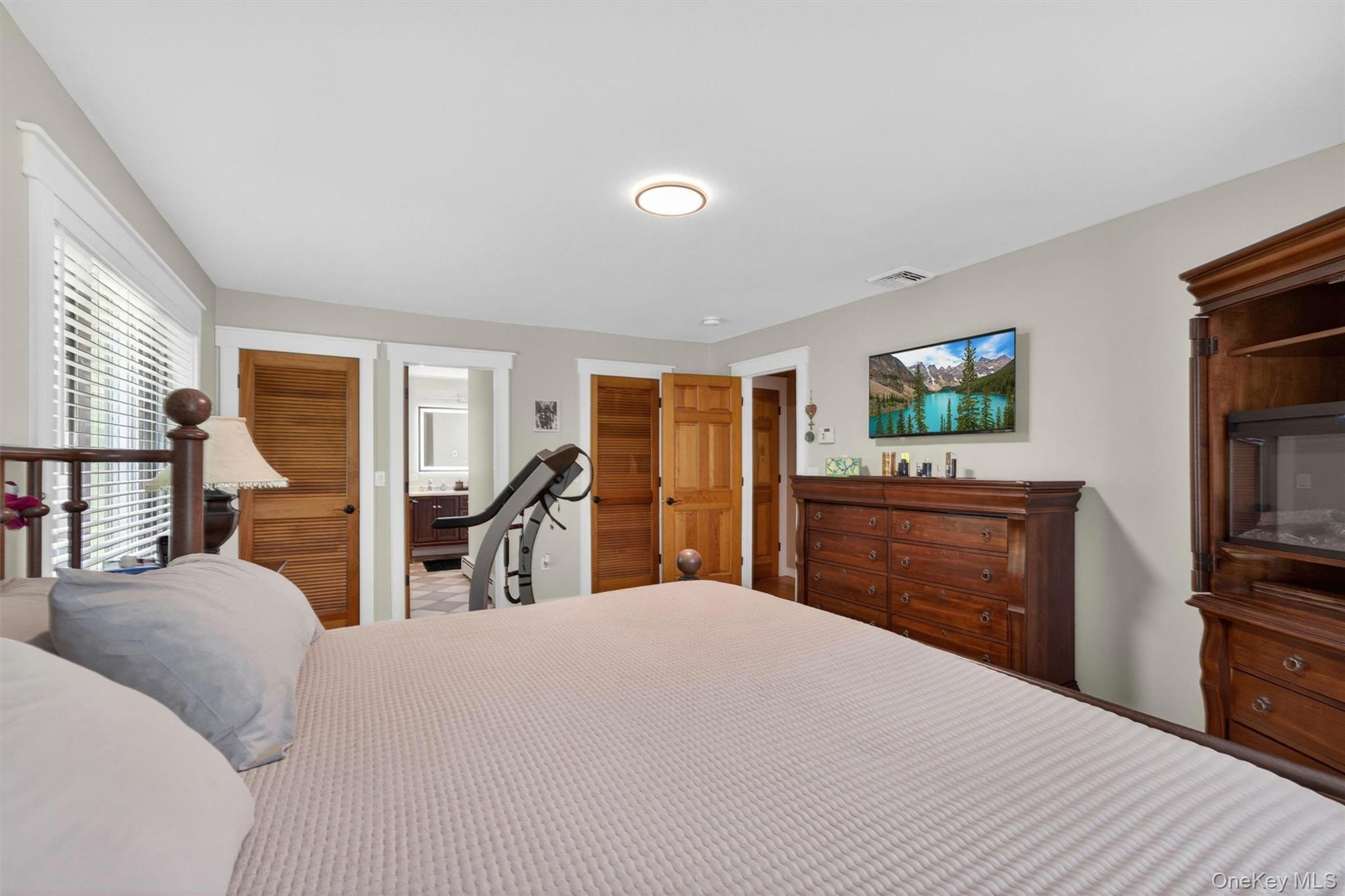 233 Hill Road Property Photo 23