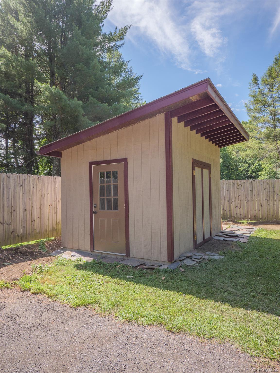 11 Kessler Drive Property Photo 9