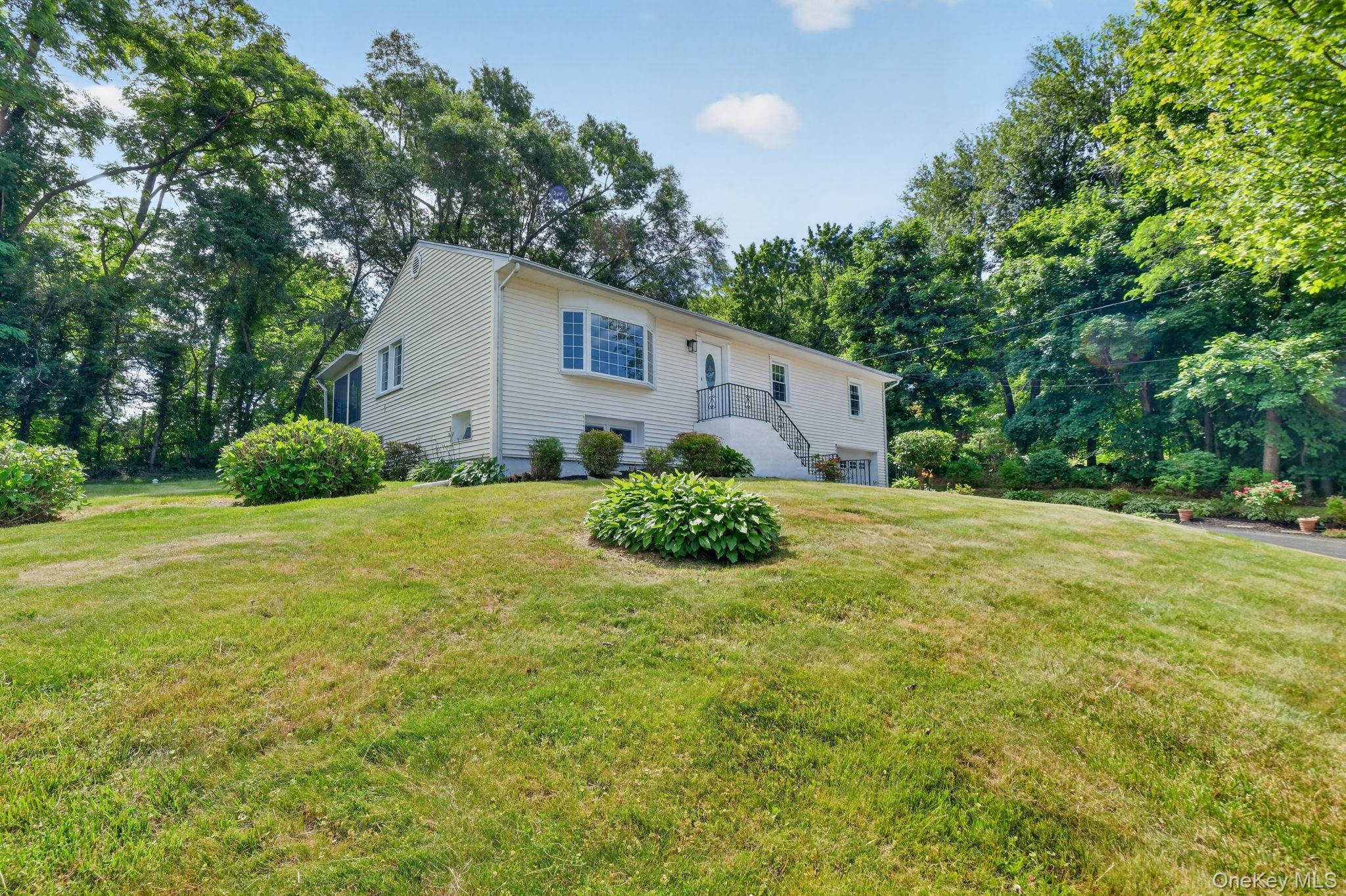 20 Muscoot Road Property Photo 2