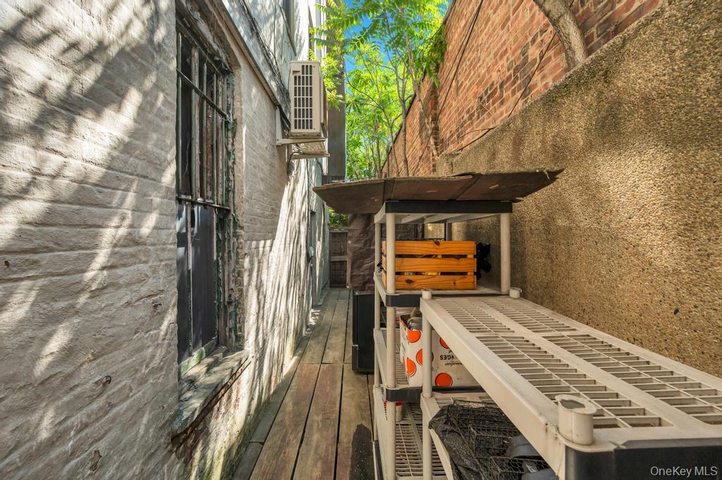 Freshpond Madison Property Photo 31