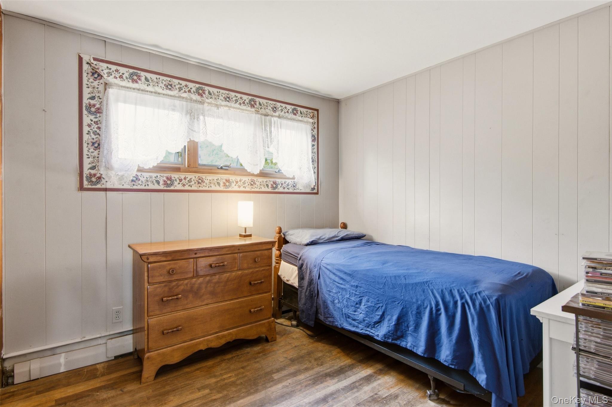 163 Islip Boulevard Property Photo 14