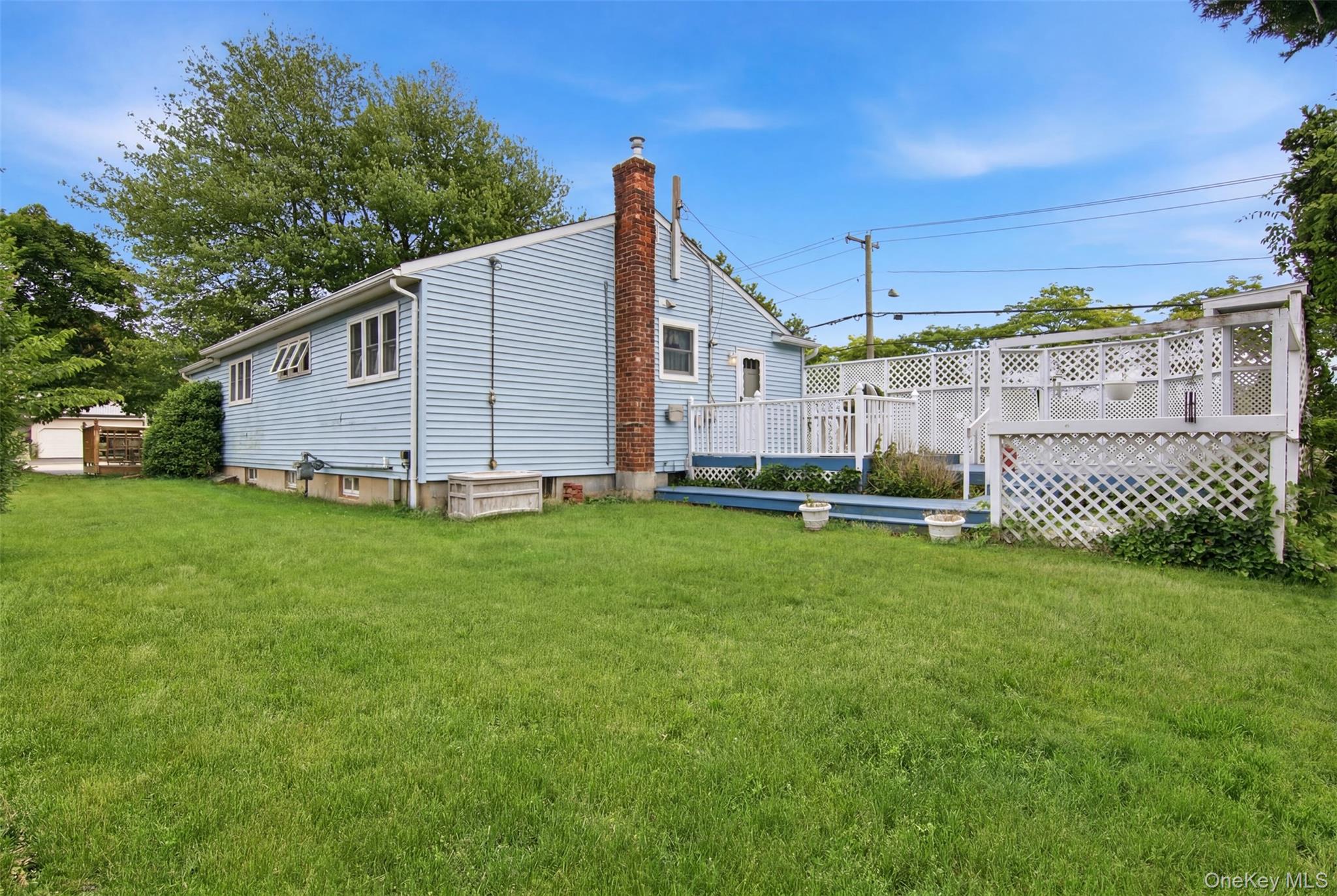 163 Islip Boulevard Property Photo 20
