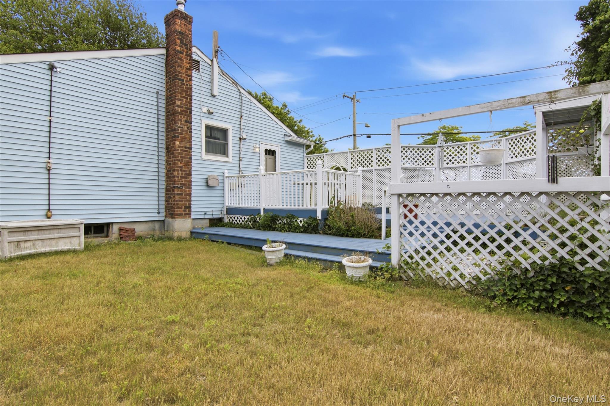 163 Islip Boulevard Property Photo 23