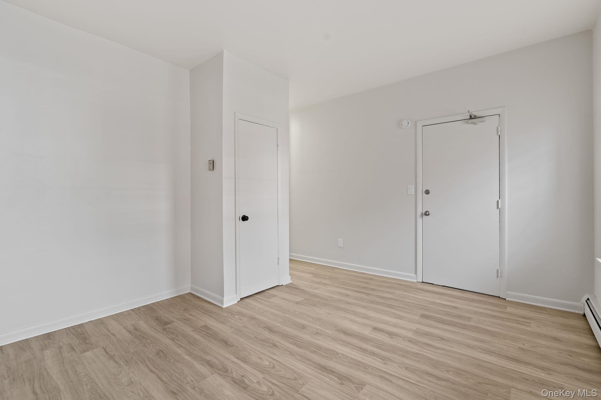 32 N Bridge Street Property Photo 6
