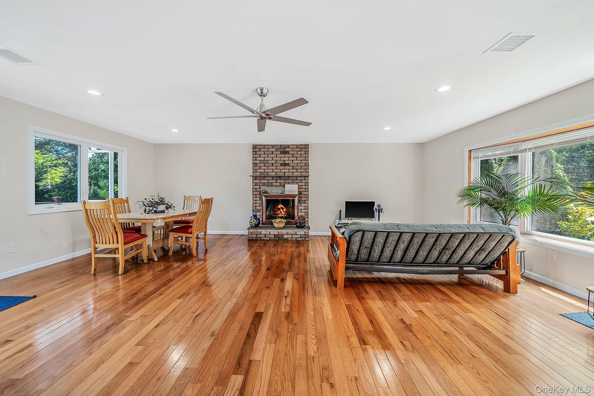 7 Somerset Street Property Photo 3