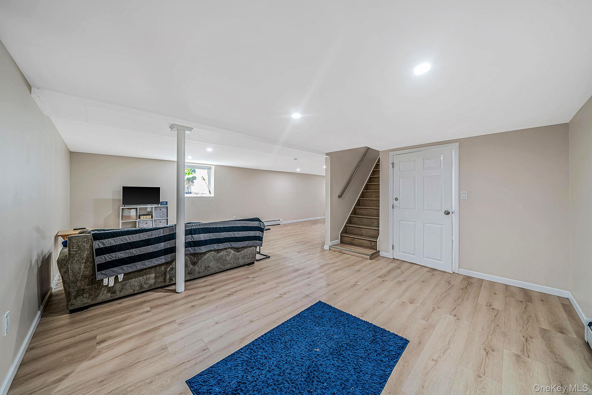 7 Somerset Street Property Photo 16