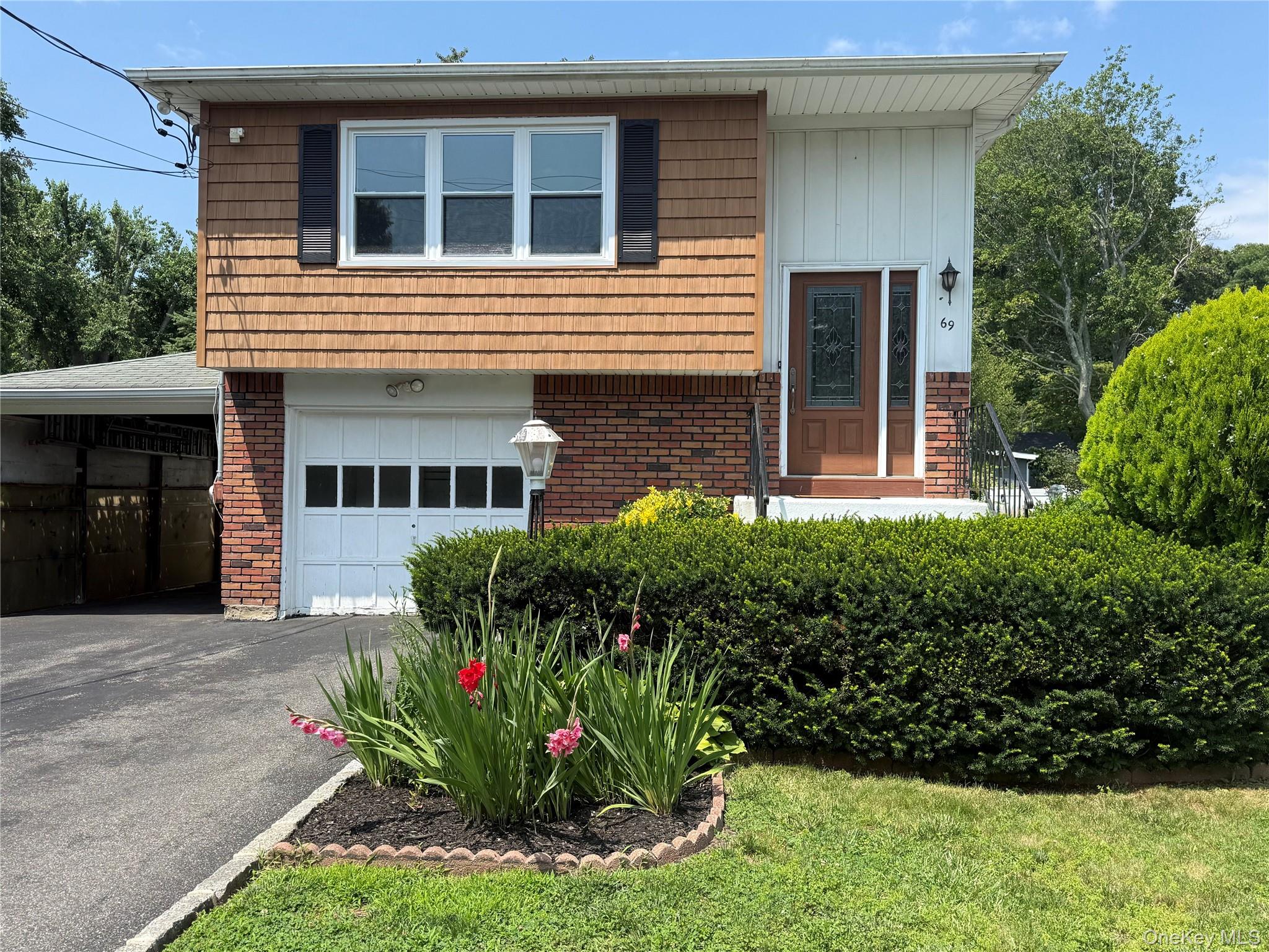 69 Valentine Avenue Property Photo 1
