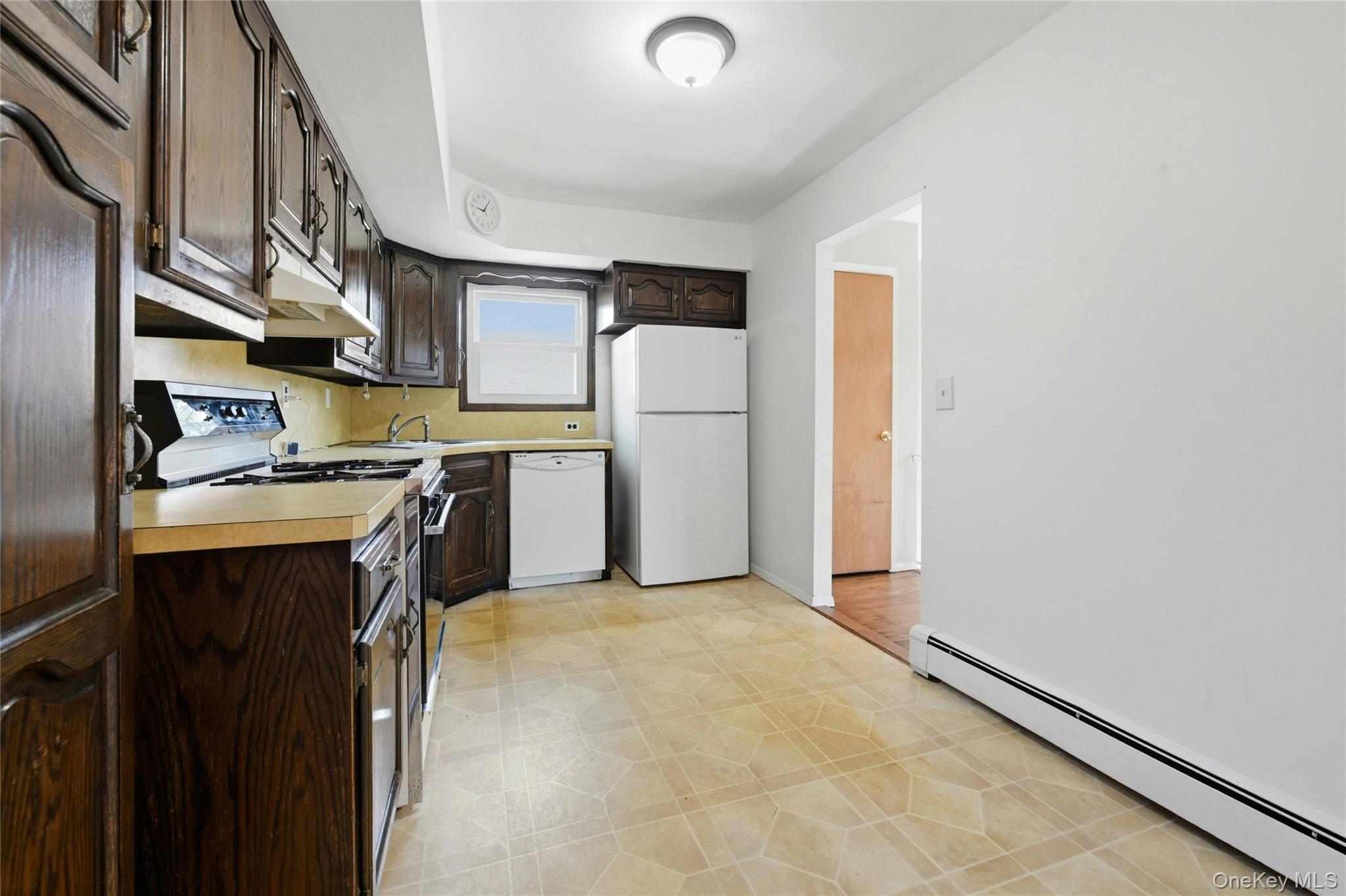 69 Valentine Avenue Property Photo 9