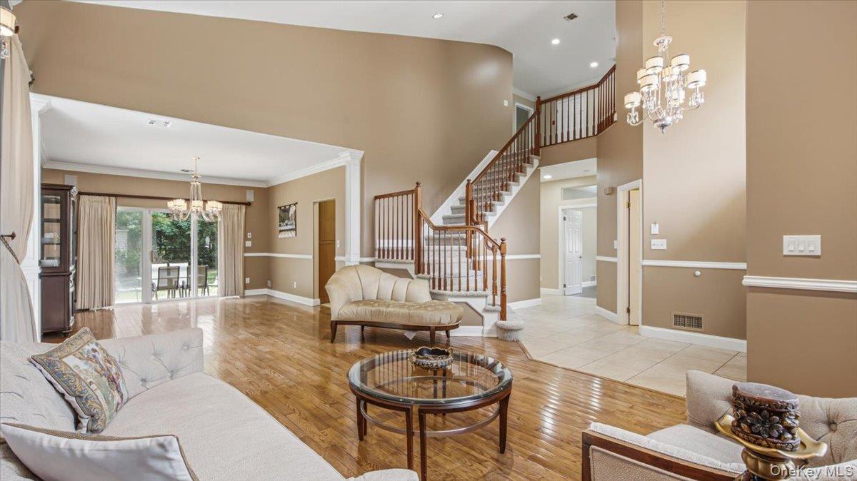 16 English Ivy Lane Property Photo 7