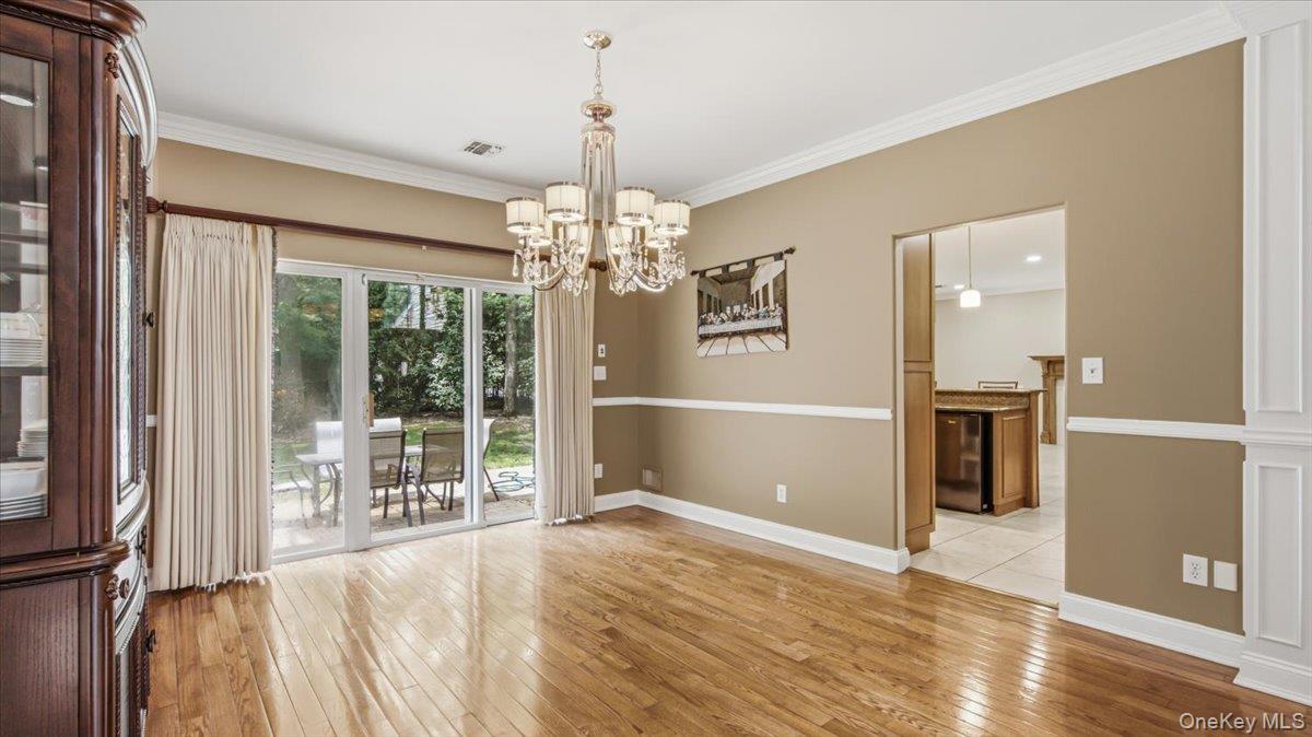 16 English Ivy Lane Property Photo 8