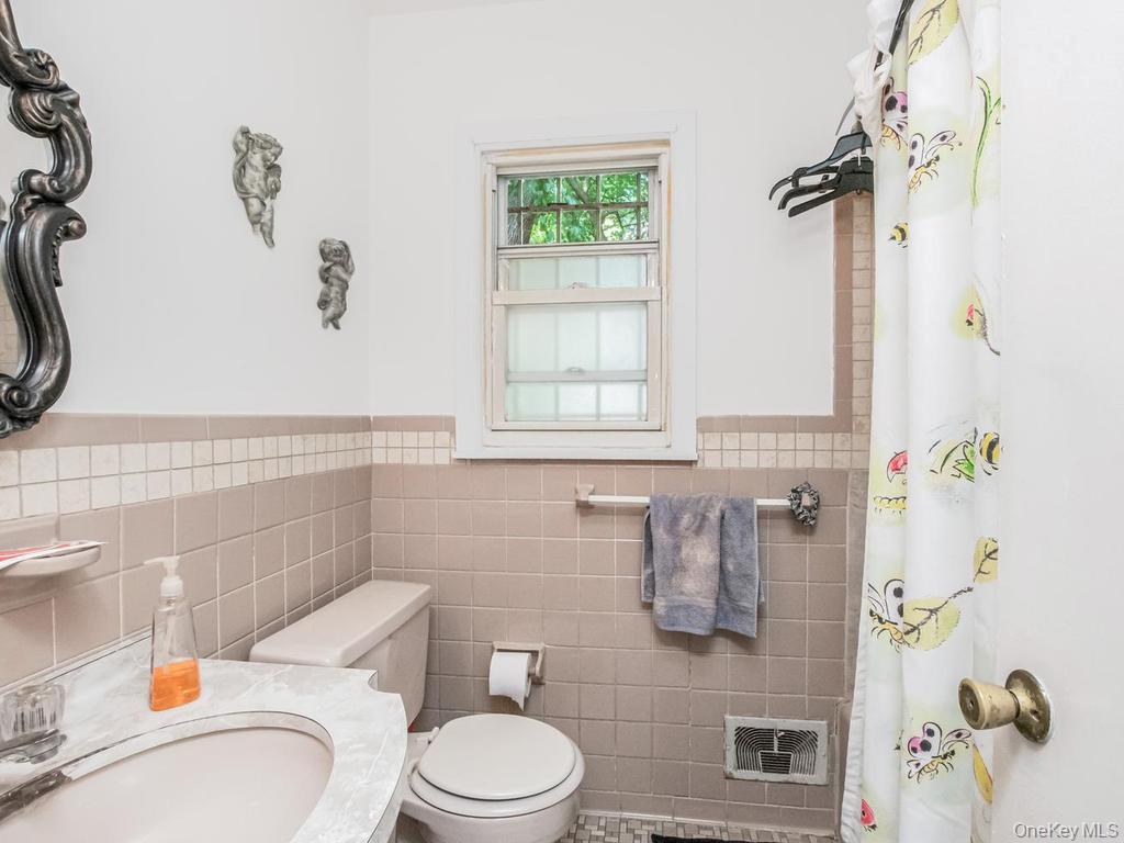 65 Sunset Drive Property Photo 16