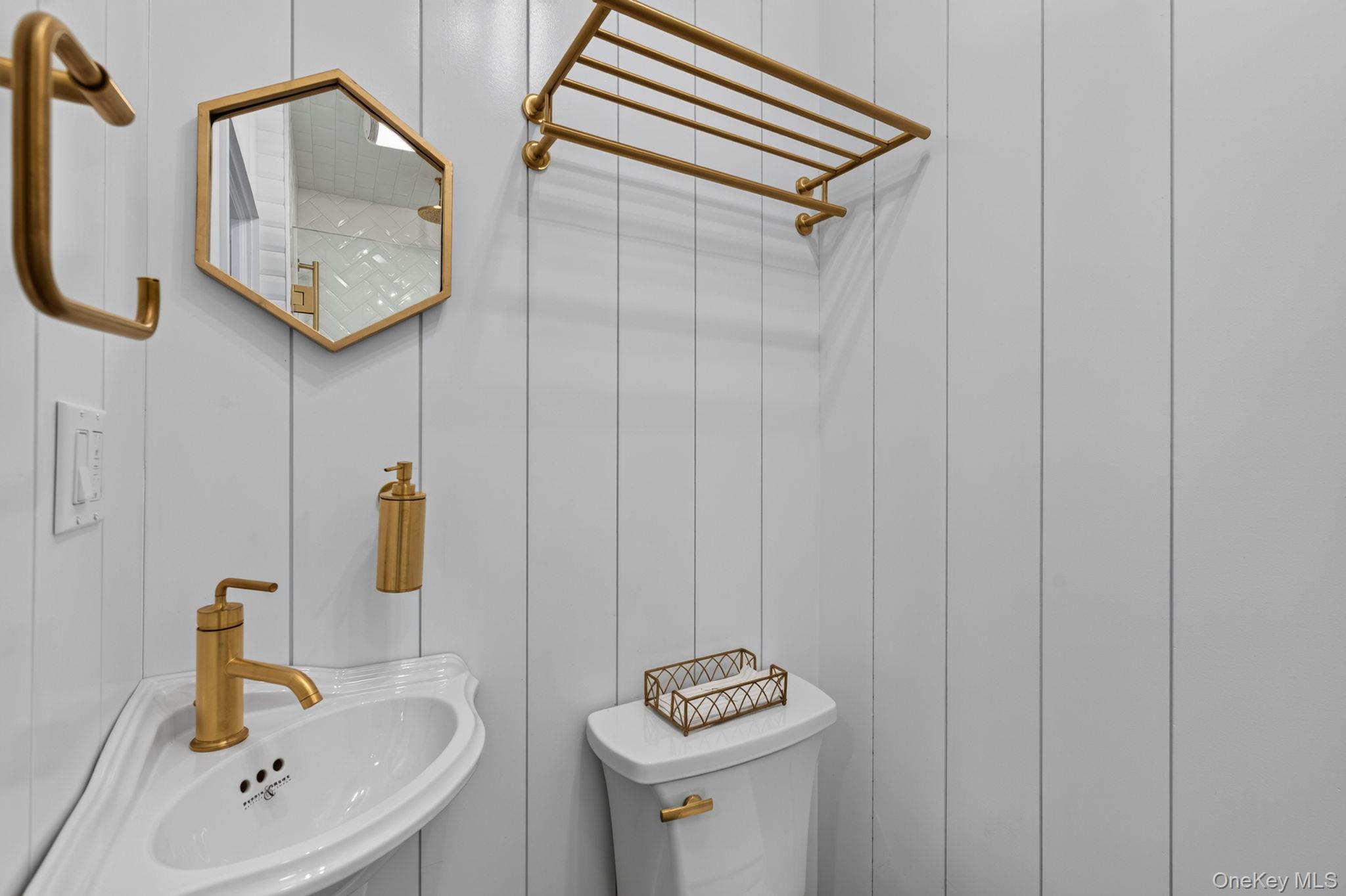 17 Hollywood Court Property Photo 19
