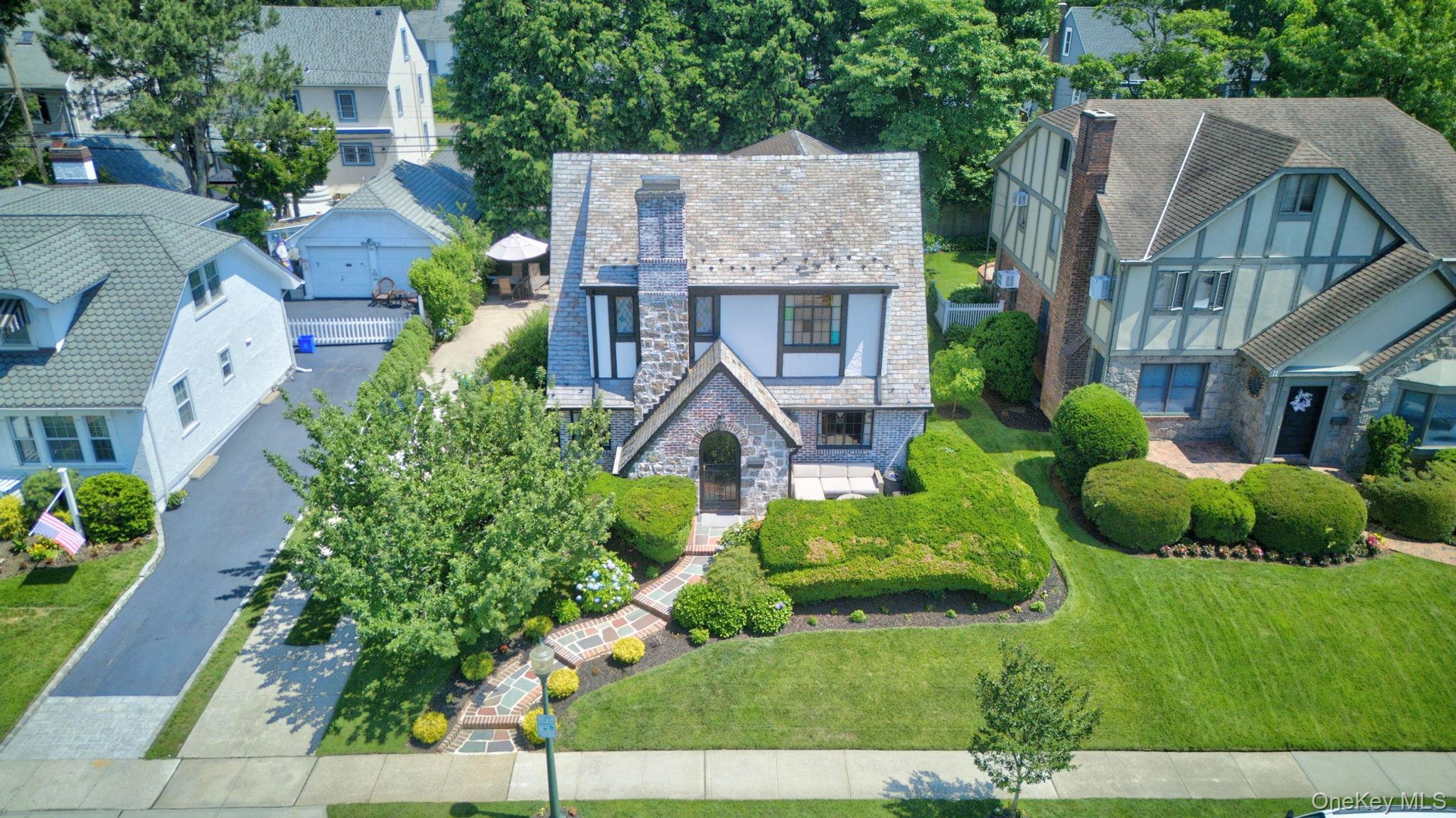 17 Hollywood Court Property Photo 44