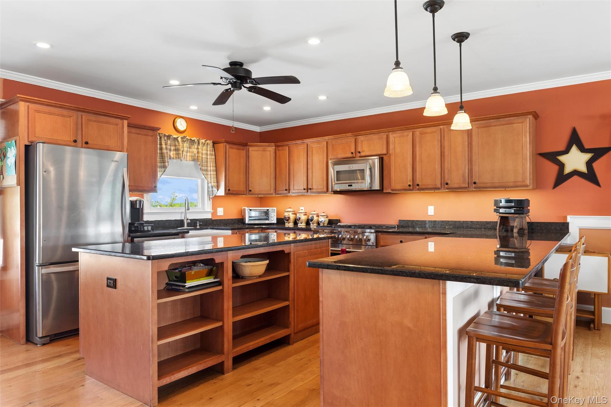 10415 Oregon Road Property Photo 8