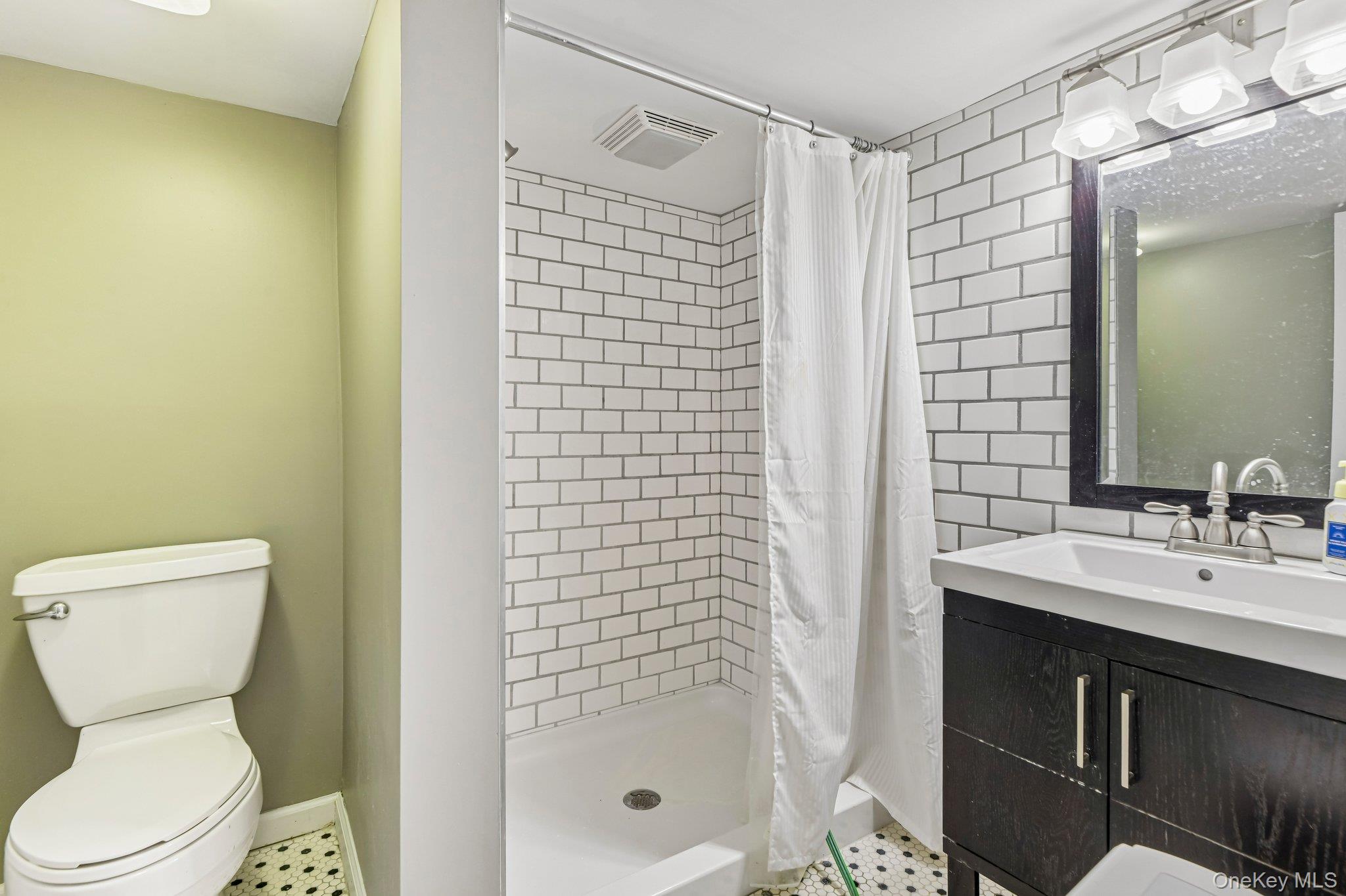75 Hale Road Property Photo 30