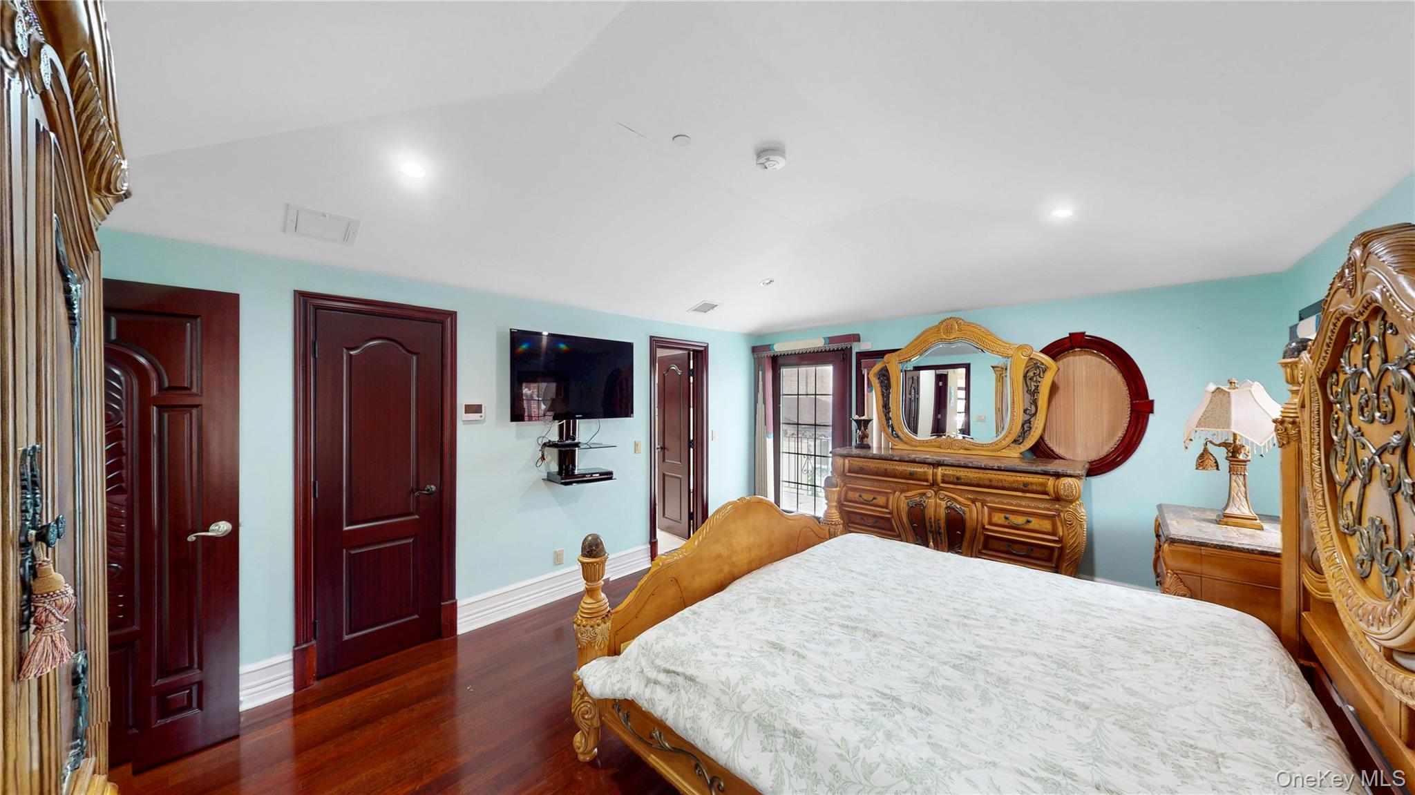 135-39 124th Street Property Photo 11