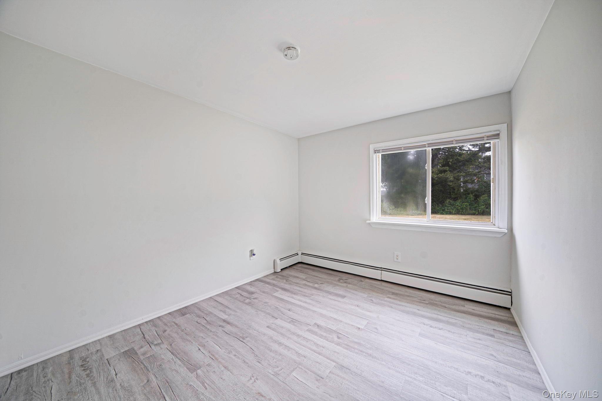 9 Carson Lane Property Photo 27