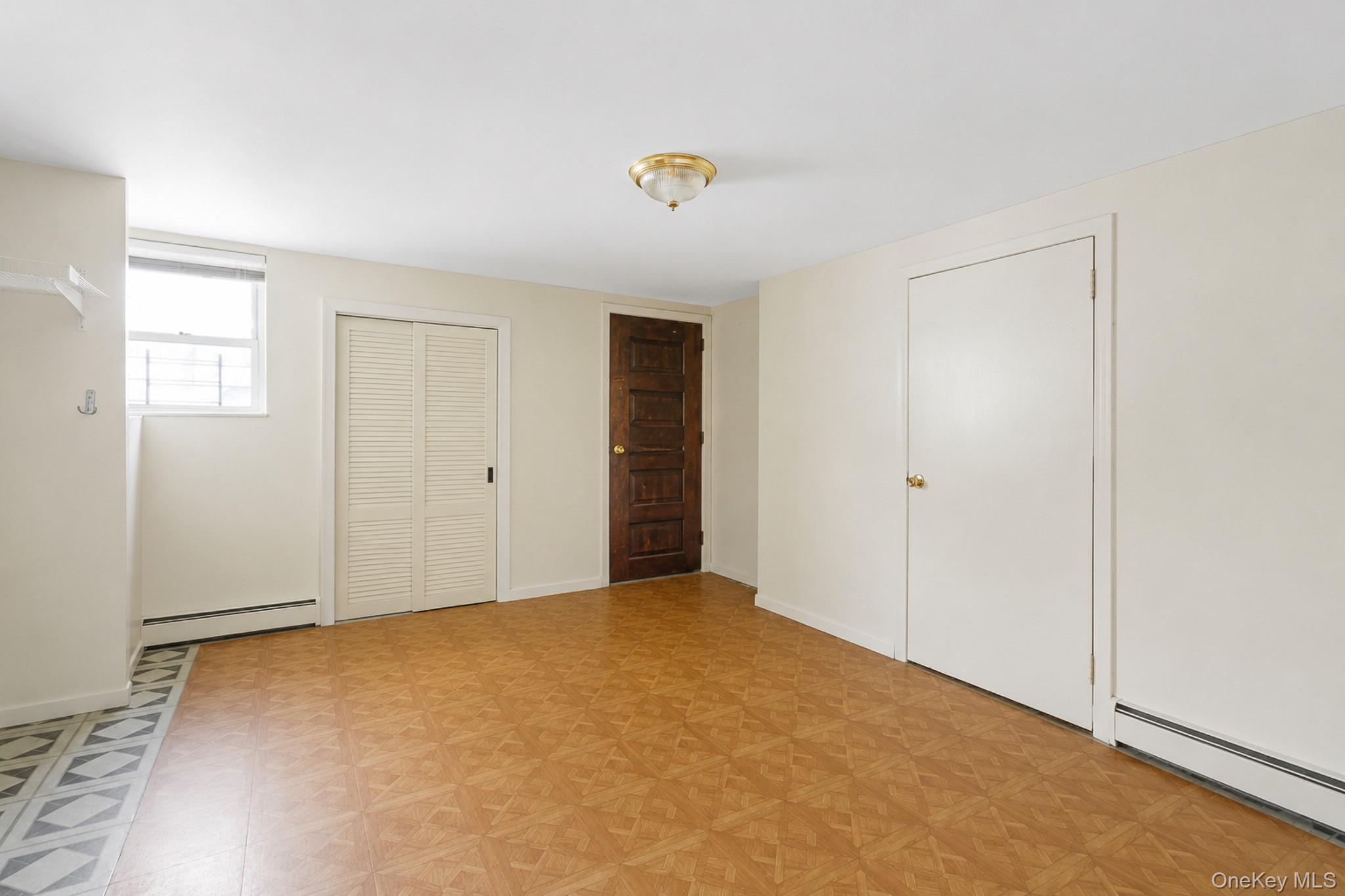 2450 Gerritsen Avenue Property Photo 11