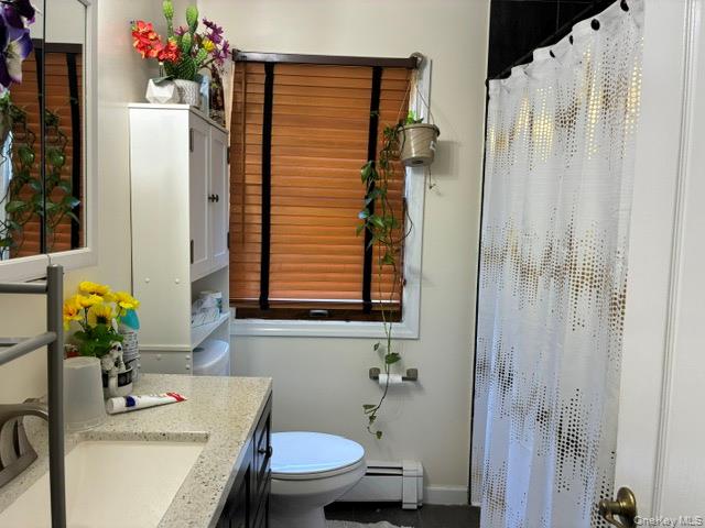 169 W 21st Street Property Photo 5