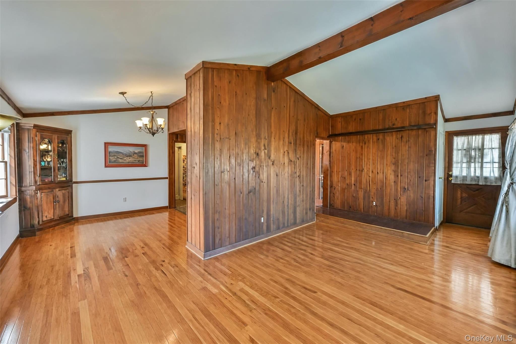 28 Dartmouth Drive Property Photo 5