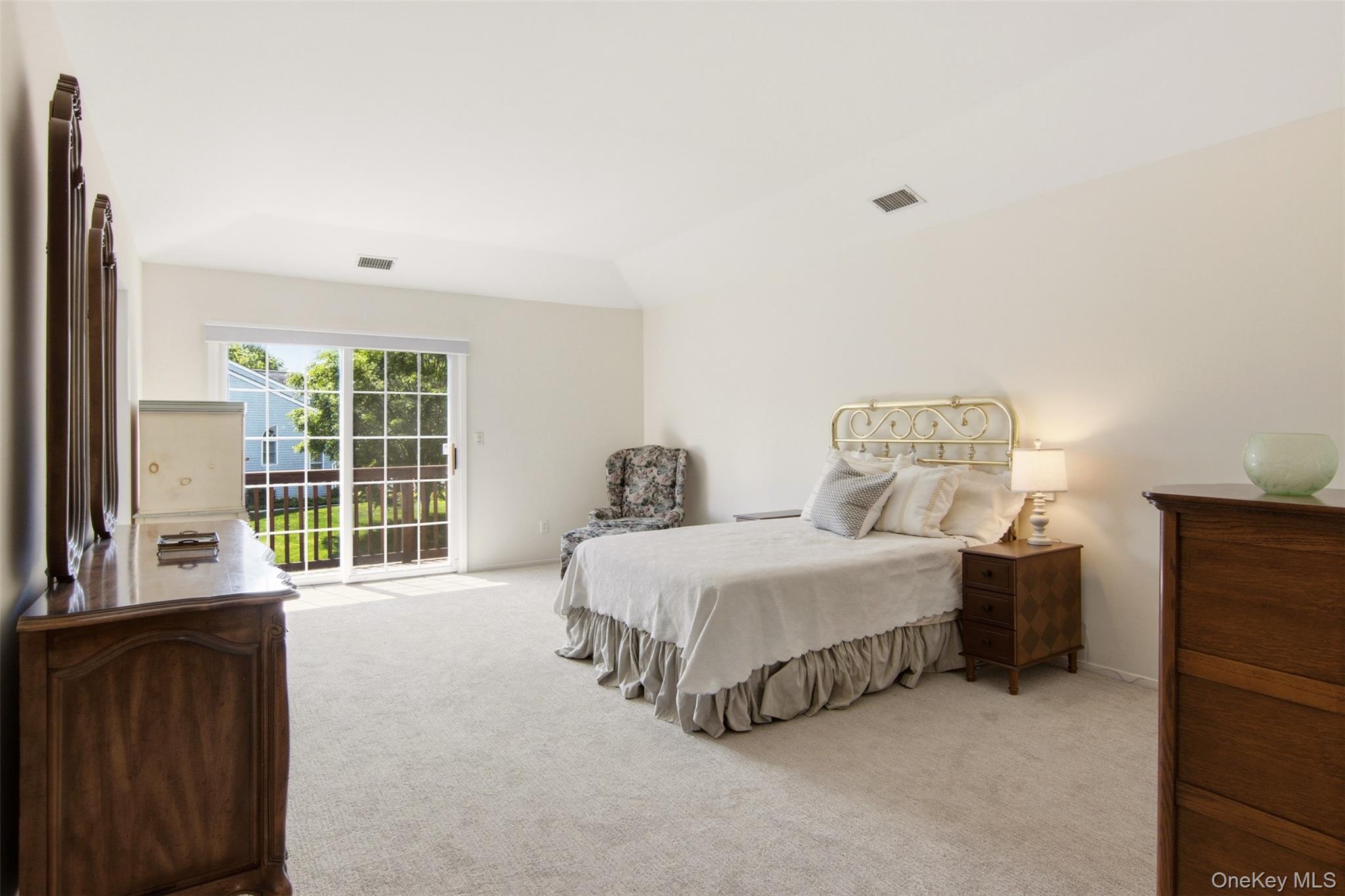 43 Lakebridge Drive Property Photo 17